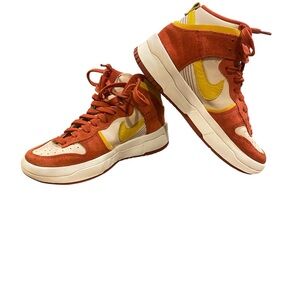 Nike Women’s Dunk High Cinnabar‎ Size and High-Top Sneakers Size 7